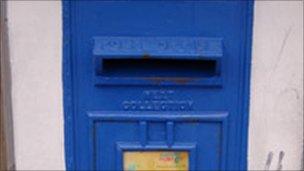 Guernsey post box