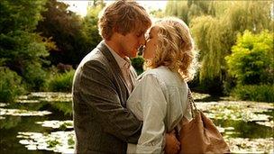 Scene from Midnight in Paris