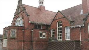 Ysgol Maesydre in Welshpool