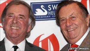 Barry Humphries (r) with Sir Terry Wogan