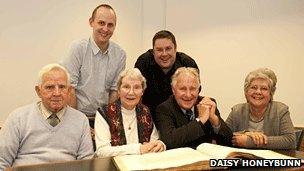 (l to r) Keith Edwards, Rob Edwards, Mary Edwards, Richard Buckworth-Herne-Soame, Sir Charles Buckworth-Herne-Soame, Lady Eileen Buckworth-Herne-Soame