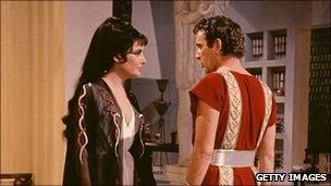 Elizabeth Taylor and Richard Burton in Cleopatra