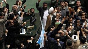 Members of the Iranian parliament protest against opposition leaders following anti-government protests