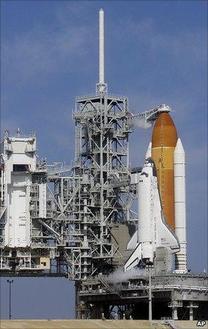 Shuttle Discovery (AP)