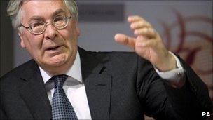 Mervyn King