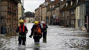 Picture of Witney, Oxfordshire, during the 2007 floods sent in by Dave Lansley