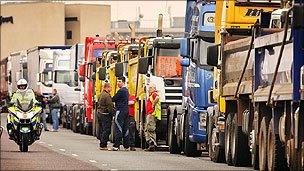 Queues on A40, May 2008