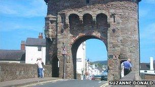 Monnow Bridge - photo by Suzanne Donald