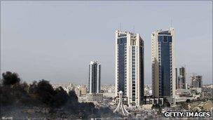 Smoke billowing from the Pearl roundabout