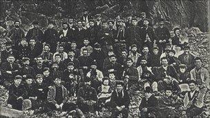 Work at Nant Gwrtheyrn (courtesy of Nant Gwrtheyrn Heritage Centre)