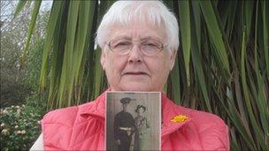 Gwen Lowe with a treasured picture of her parents