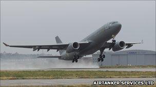 Tanker aircraft