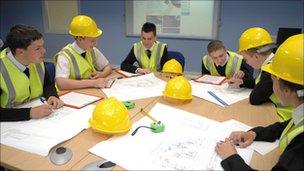 construction lesson, Fyndoune Community College