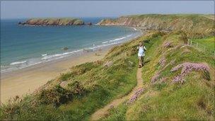 The Pembrokeshire coastal path at Marloes