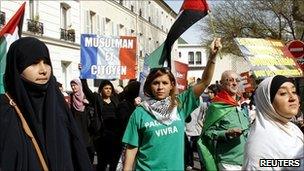 French people protest against UMP debate on secularism