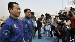 Chinese astronauts Zhai Zhigang and Nie Haisheng