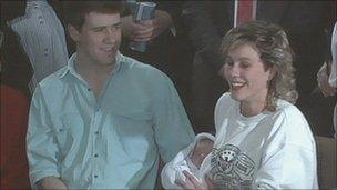 Dawn Griffiths with her daughter Alex in 1990