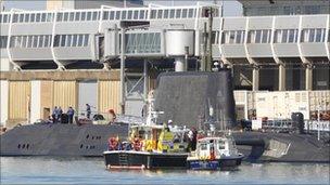 Police boarding HMS Astute