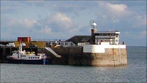 Signal station on the north arm of St Peter Port harbour