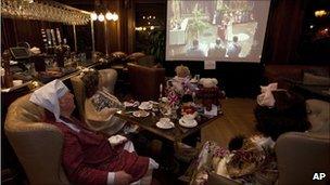 People watch the Royal wedding at the Fairmont Empress Hotel in Victoria, British Columbia