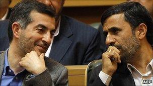 Mahmoud Ahmadinejad and his chief of staff Esfandiar Rahim Mashaei - 2009