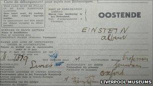 Einstein's landing card