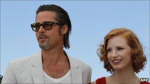 Brad Pitt and US actress Jessica Chastain pose during the photocall of The Tree of Life presented in competition at the 64th Cannes Film Festival