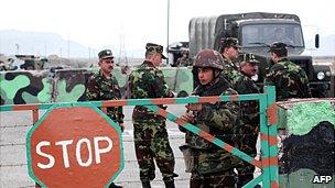 Forces on border between Azerbaijan and Nagorno-Karabakh