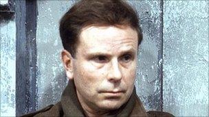 Edward Hardwicke as Captain Pat Grant in Colditz