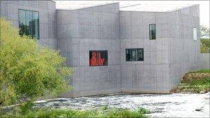 The Hepworth Wakefield