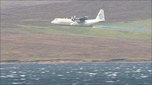 A plane joins the oil spill exercise