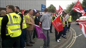 The refuse collectors on strike in Southampton