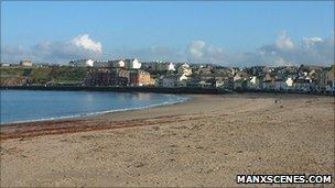 Peel Beach courtesy Manxscenes.com