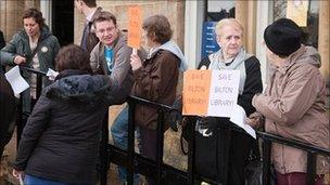 Protest at Bilton library