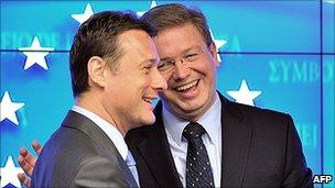 Croatian Foreign Minister Gordan Jandrokovic (left) with EU Enlargement Commissioner Stefan Fuele, 19 Apr 11