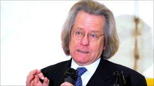 AC Grayling