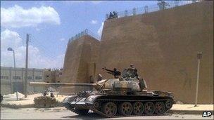 Mobile phone image reportedly showing an army tank deployed in the eastern province of Deir al-Zour, Syria, 14 June 2011