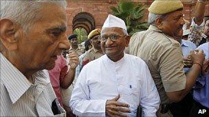 Anna Hazare with civil society members on 15 June 2011