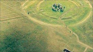 Stonehenge aerial view without A344