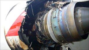 Damaged A380 engine on Qantas plane