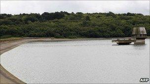 Low water levels in reservoir at Bewl Water, Kent, on 10 June 2011