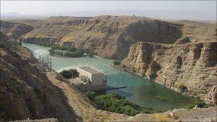 Kajaki Dam