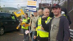 Pickets at Faslane