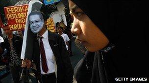 Protestors demonstrate over the recent execution of an Indonesian maid in Saudi Arabia, on June 24, 2011 in Yogyakarta, Indonesia