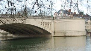 Caversham Bridge