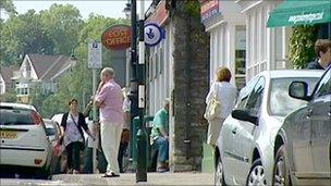 High street shoppers