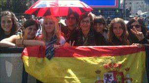 Marina Gomez (third from the left) and her friends from Spain