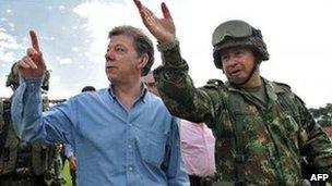 Colombian President Juan Manuel Santos visiting Corinto on 10 July