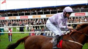 Horse racing at Doncaster racecourse