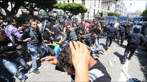 Riots in Algiers on 2 May